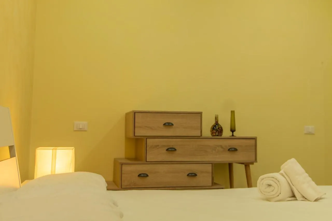 Fcr Rome Apartments Vacanze Romane Italy